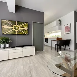 luxury-low-cost-apartment-in-the-heart-of-santa-cruz-de.in-canary-islands.com/